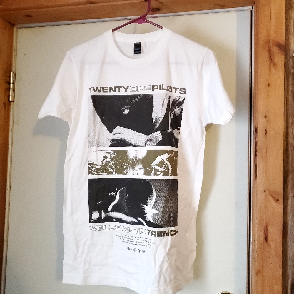 Twenty One Pilots Tee